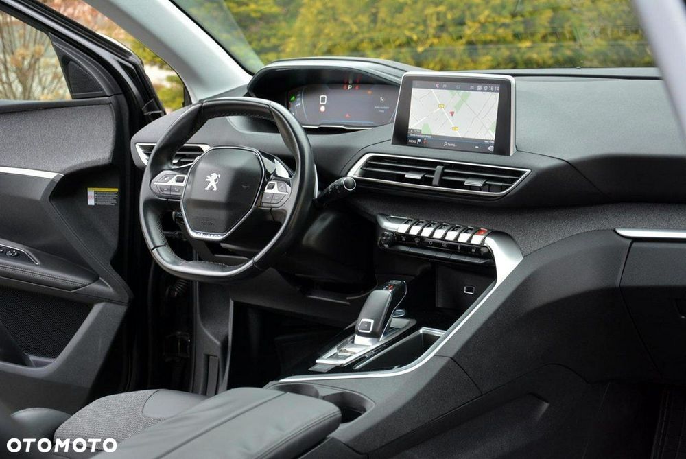 Peugeot 5008 THP 165 EAT6 Stop & Start Allure - 21