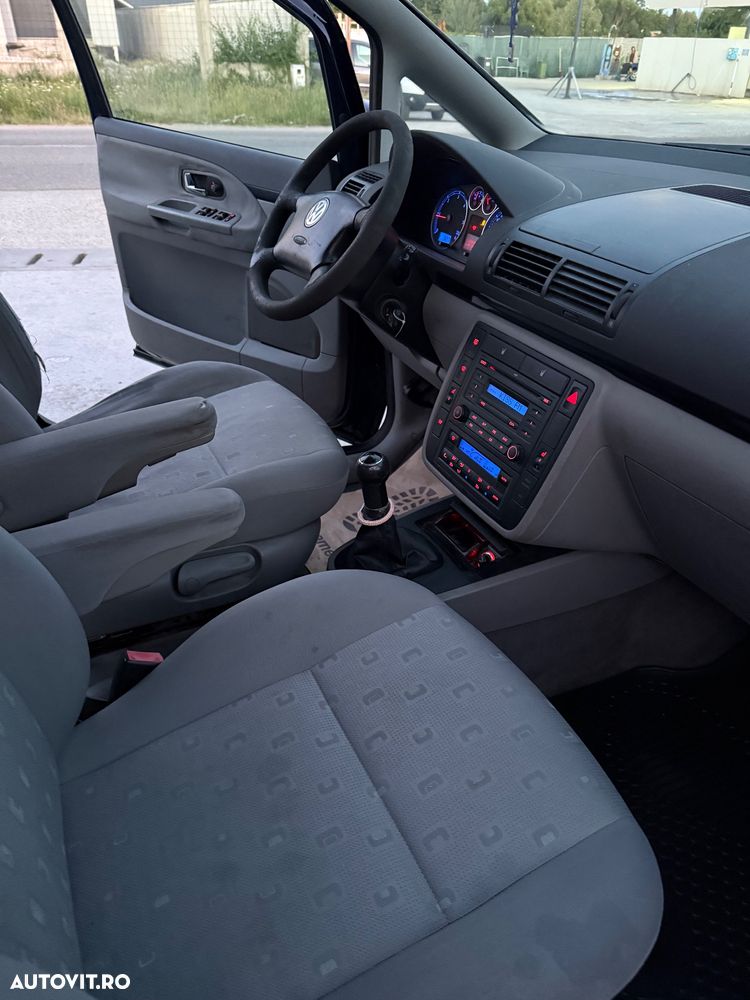 Volkswagen Sharan 1.9 TDI United II - 9