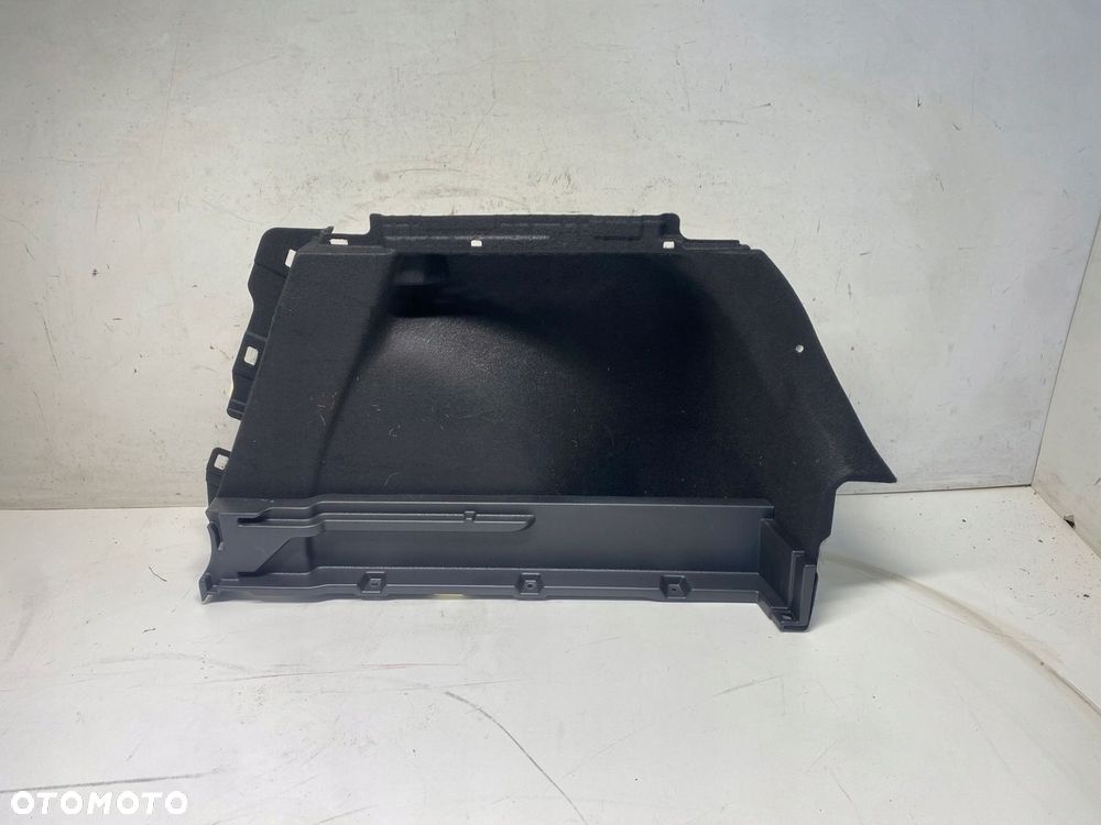 KIA XCEED X-CEED BOCZEK BAGAŻNIKA PRAWY 17-25 85741-J7700 - 2
