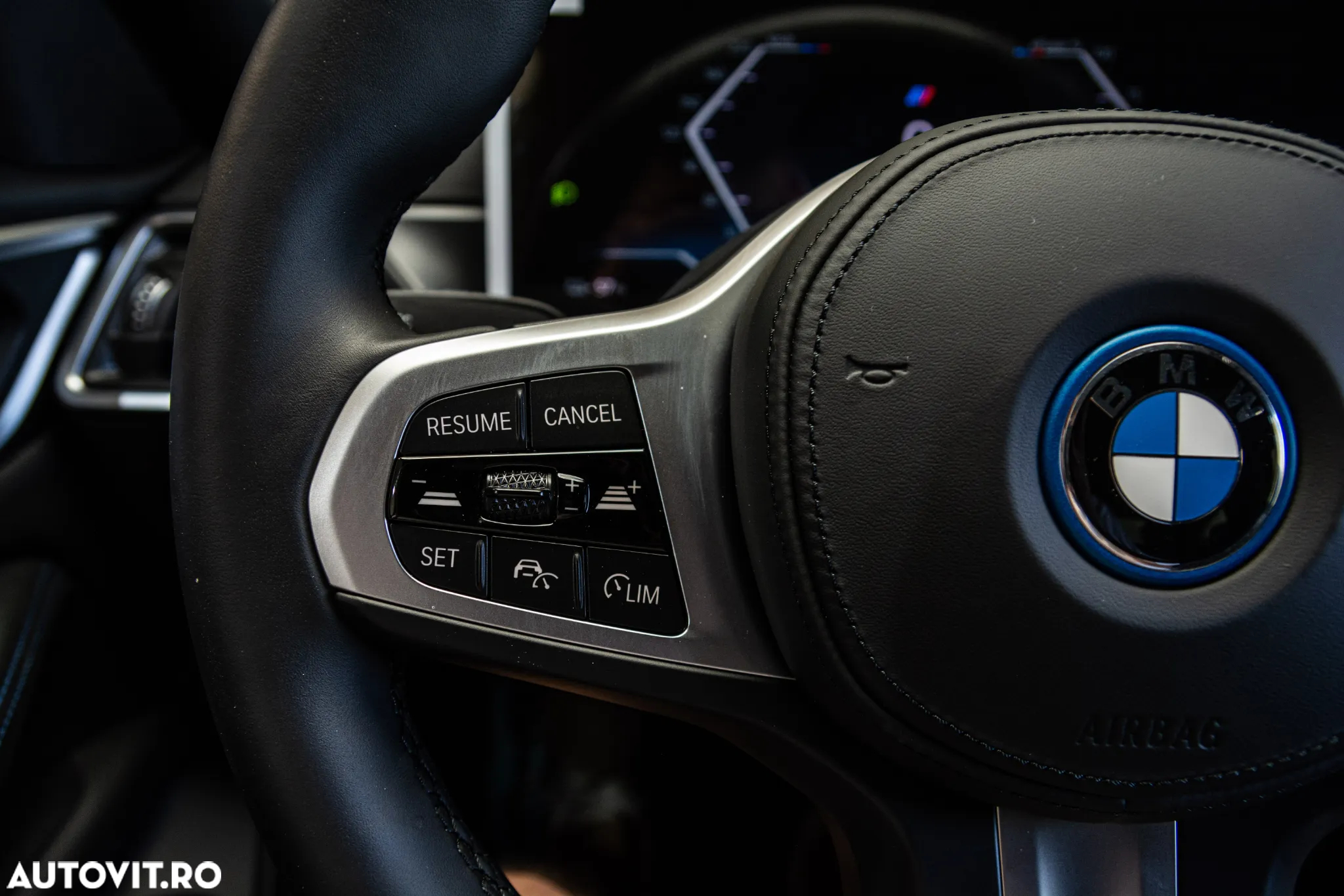 BMW i4 eDrive35 - 26