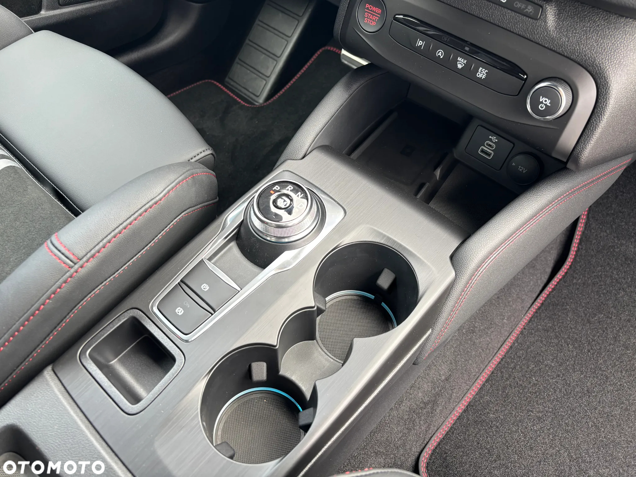 Ford Focus 2.3 EcoBoost ST X - 23