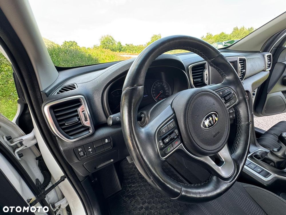 Kia Sportage 1.6 GDI 2WD DREAM-TEAM EDITION - 33