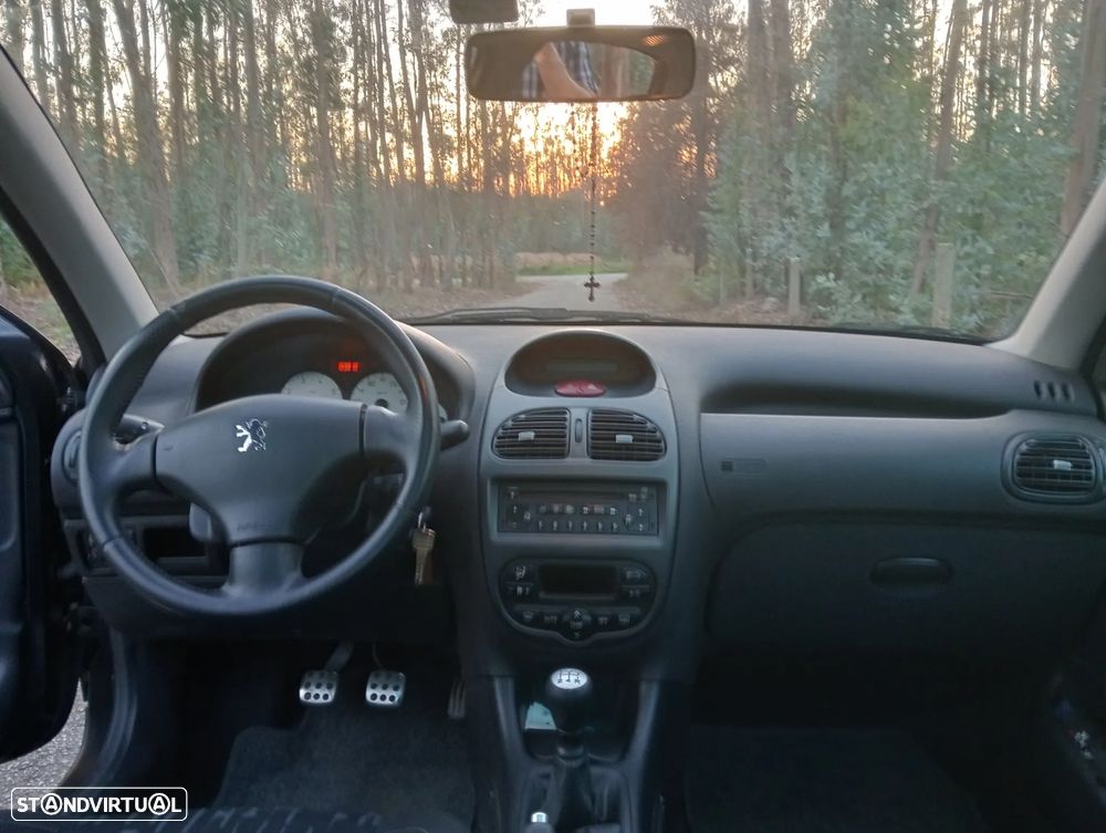 Peugeot 206 1.1 Black & Silver - 13