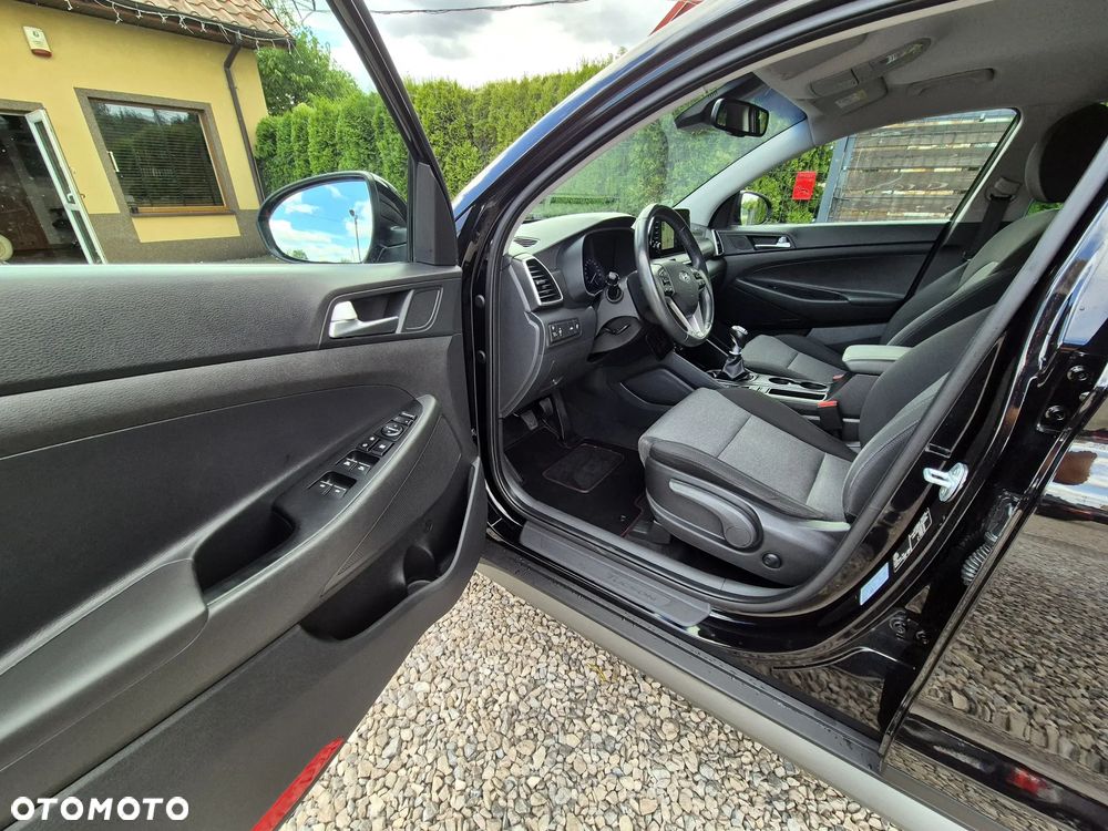 Hyundai Tucson 1.6 GDi Comfort 2WD - 17