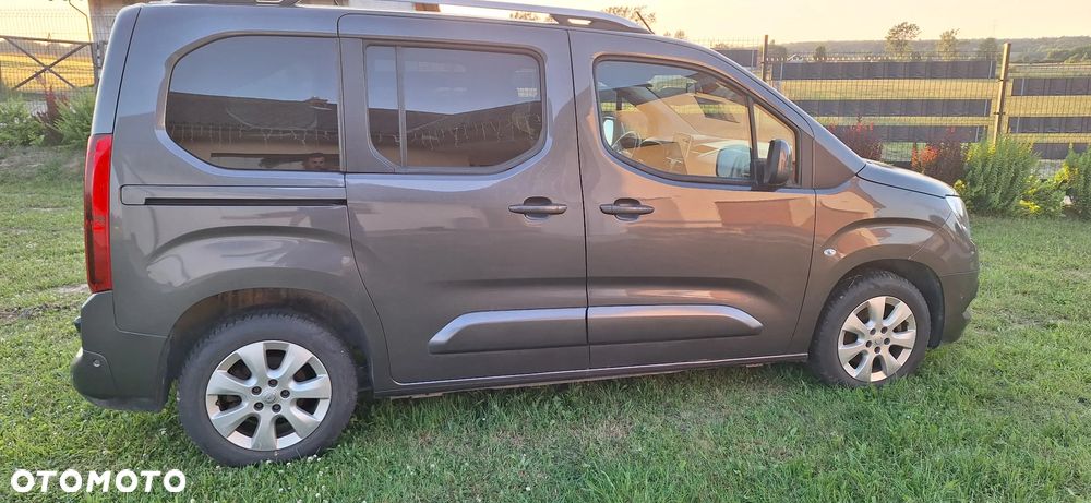 Opel Combo 1.5 CDTI Elite S&S - 32