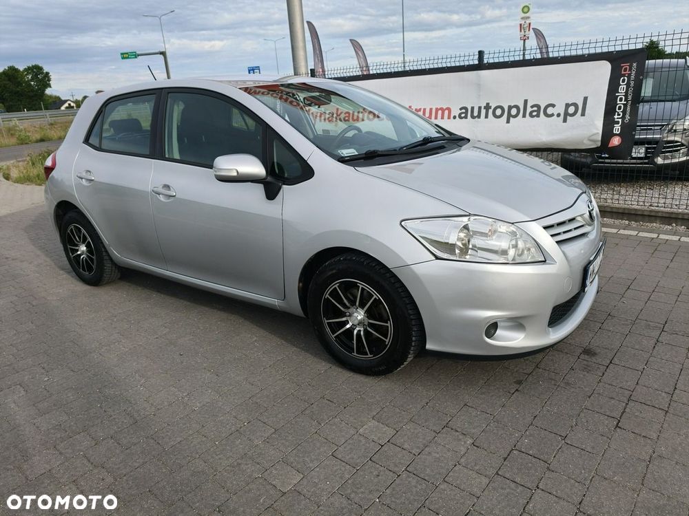 Toyota Auris - 7