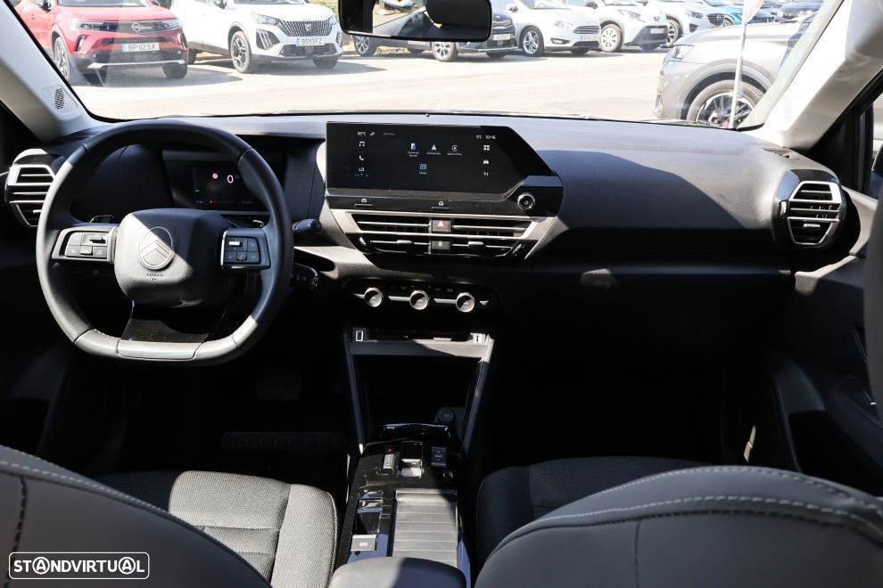 Citroën C4 1.2 PureTech Plus EAT8 - 10