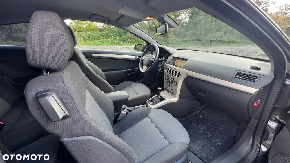 Opel Astra 1.6 Enjoy - 19