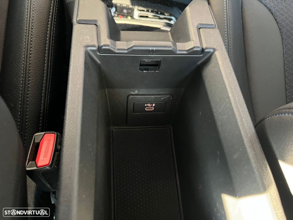 BMW 216 Gran Coupé d Pack Desportivo M - 32