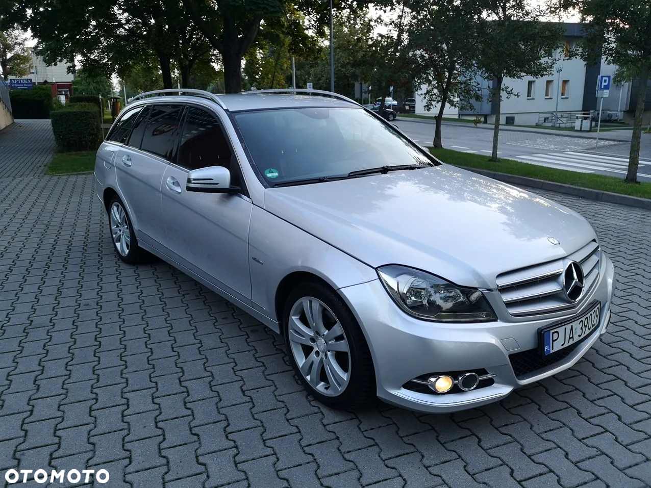 Mercedes-Benz Klasa C 220 (BlueTEC) d T 7G-TRONIC Avantgarde - 2