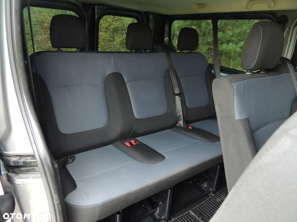 Opel Vivaro L2H1 2,9t Elegance - 18