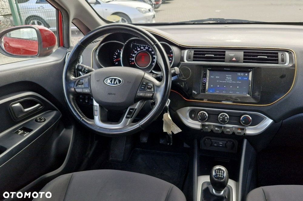 Kia Rio 1.4 crdi Business Line - 12