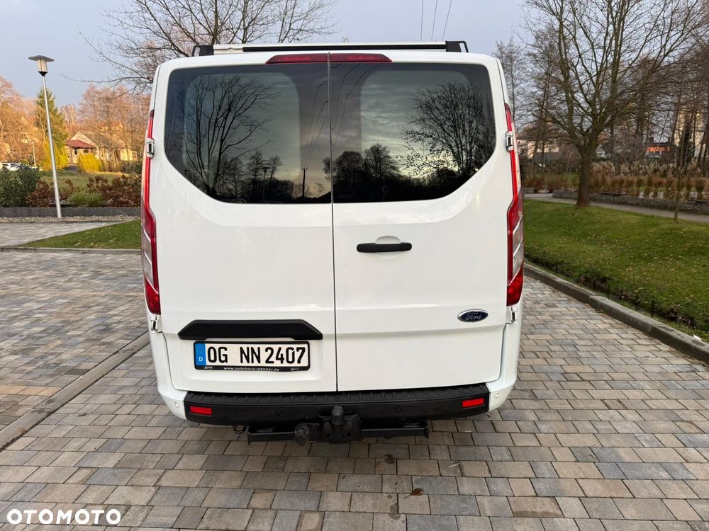Ford Tranzit Custom - 7