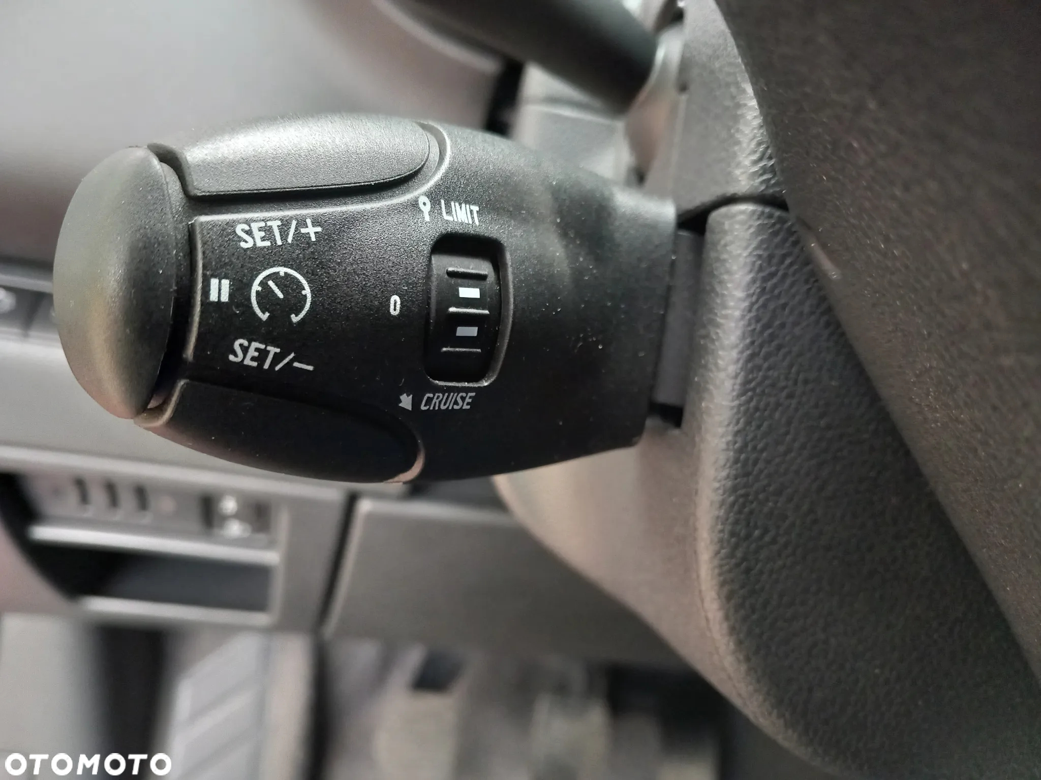 Peugeot 3008 120 VTi Active - 20