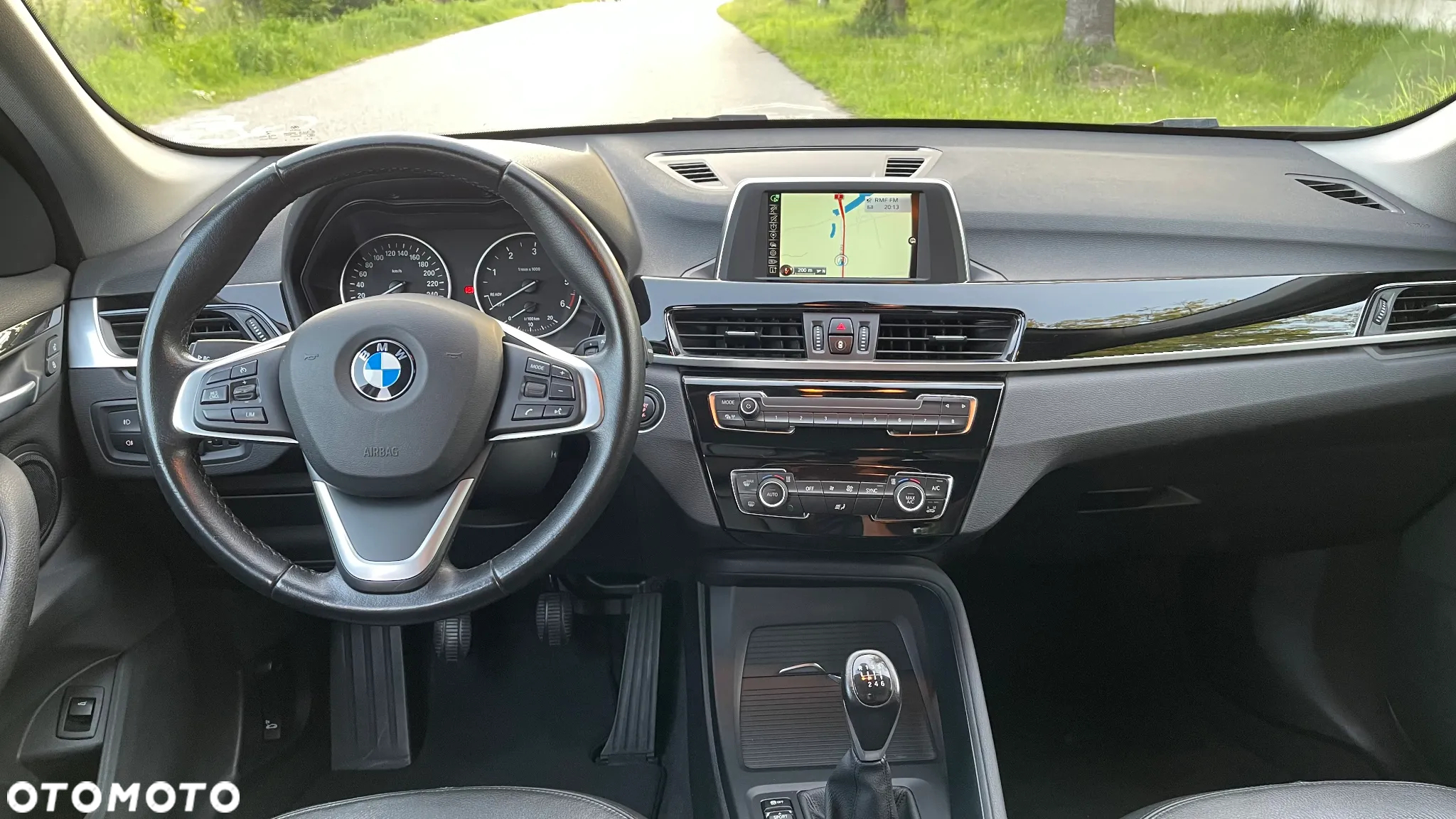 BMW X1 sDrive18d Advantage - 9