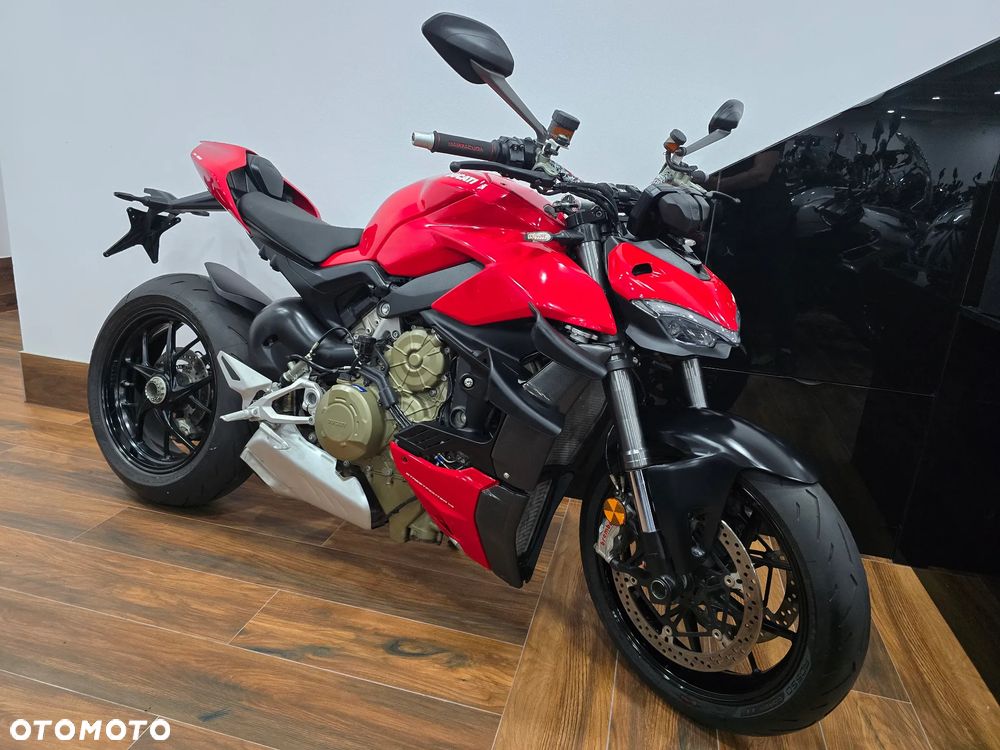 Ducati Streetfighter V4 - 8