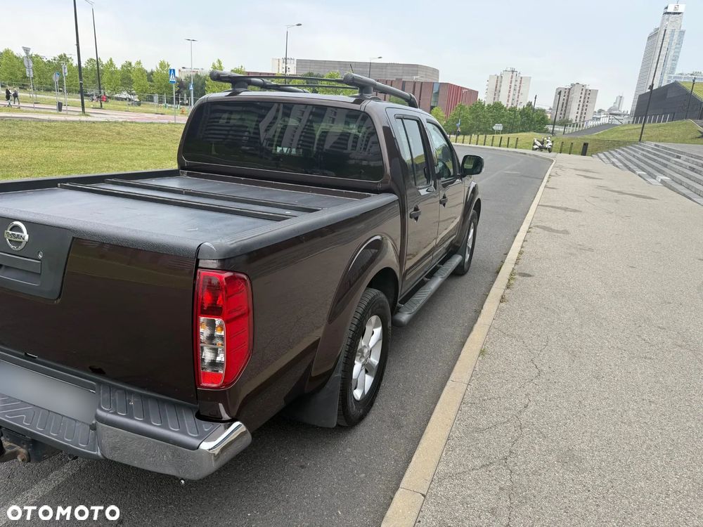 Nissan Navara 2.5 D LE - 4