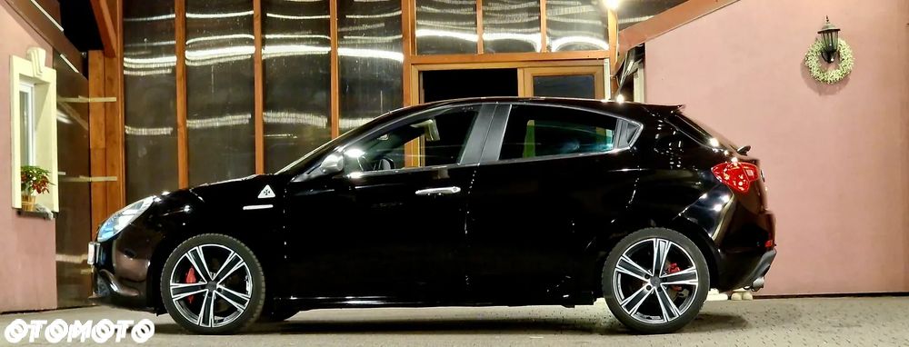Alfa Romeo Giulietta 1.8 TBi 16V Quadrifoglio Verde - 28