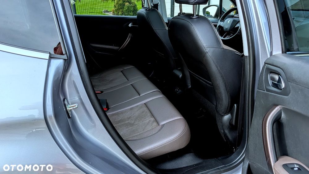 Peugeot 2008 120 VTI Business-Line - 35