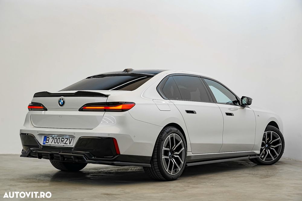 BMW Seria 7 - 5