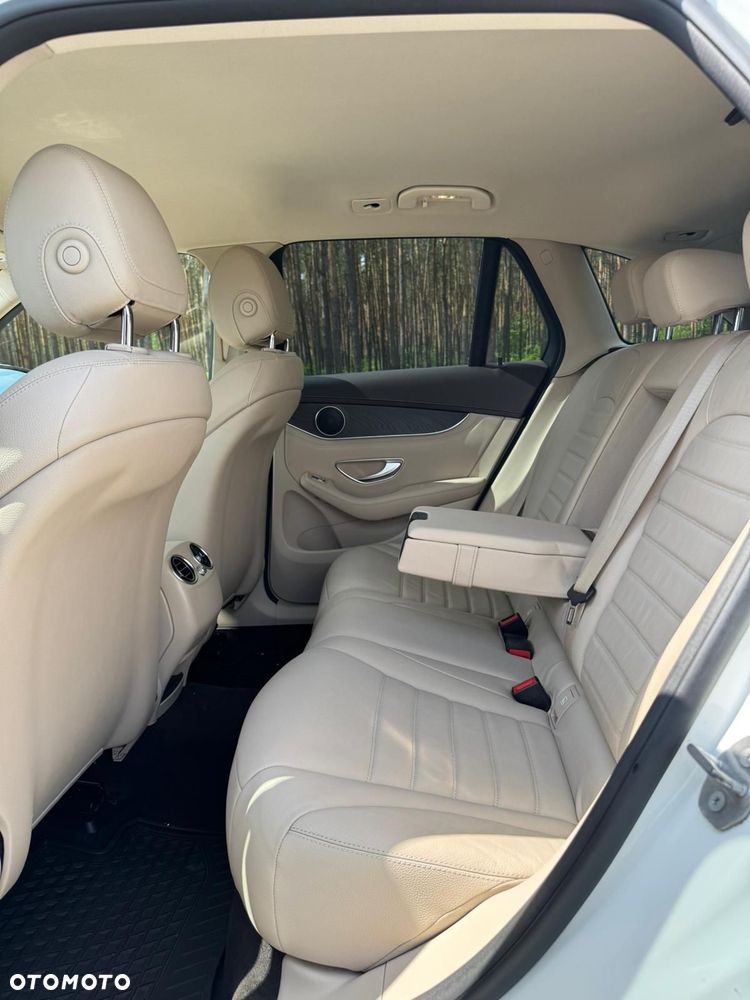 Mercedes-Benz GLC 250 4-Matic - 3