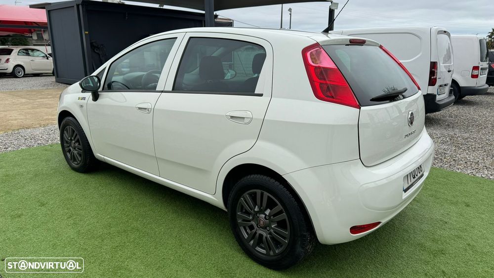 Fiat Punto 1.2 Lounge S&S - 10