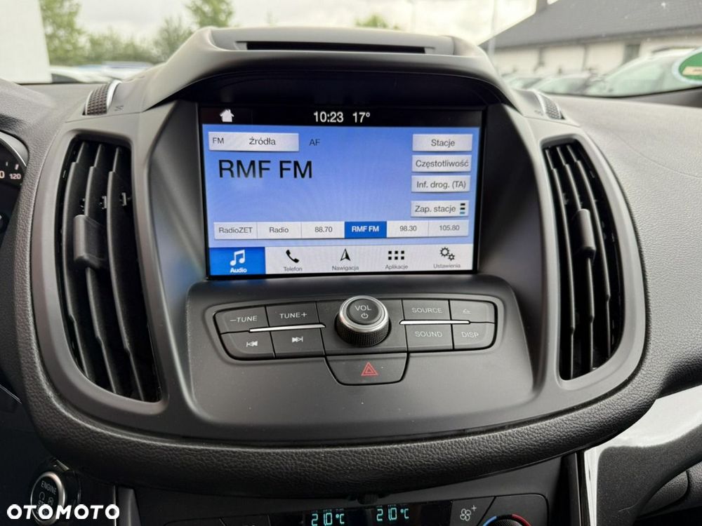 Ford Kuga 2.0 TDCi 4x4 Titanium - 24