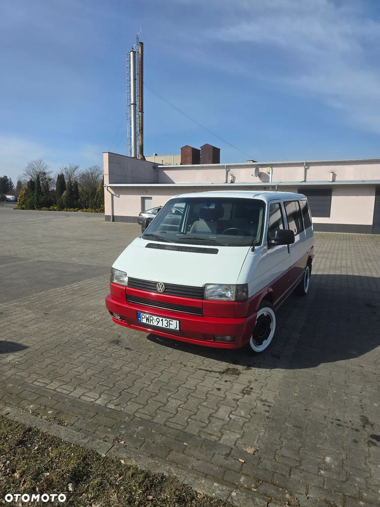 Volkswagen Transporter - 2
