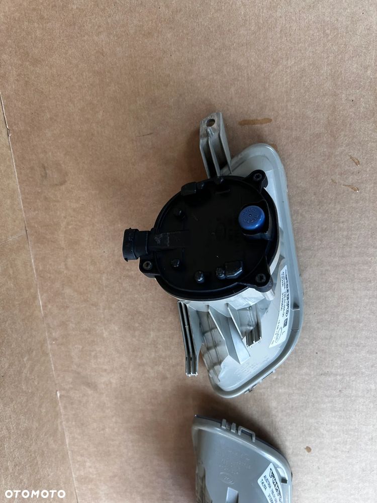 VOLVO V70 S80 III HALOGEN PRZEDNI PRAWY LEWY LED DRL PRZÓD ORYGINAŁ 31335851 31335850 - 4