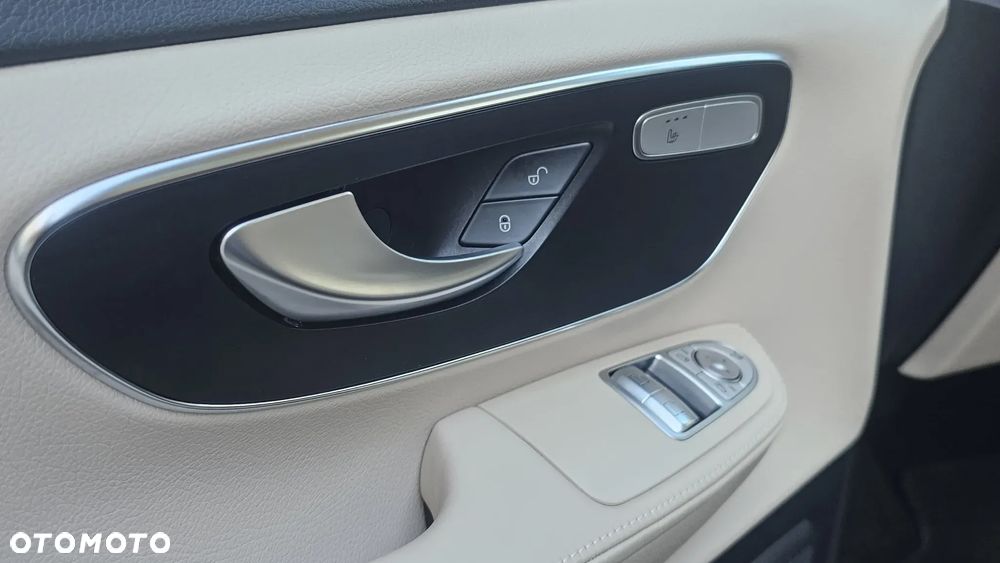 Mercedes-Benz Klasa V 250 d 4-Matic Avantgarde 9G-Tronic (d³ugi) - 20