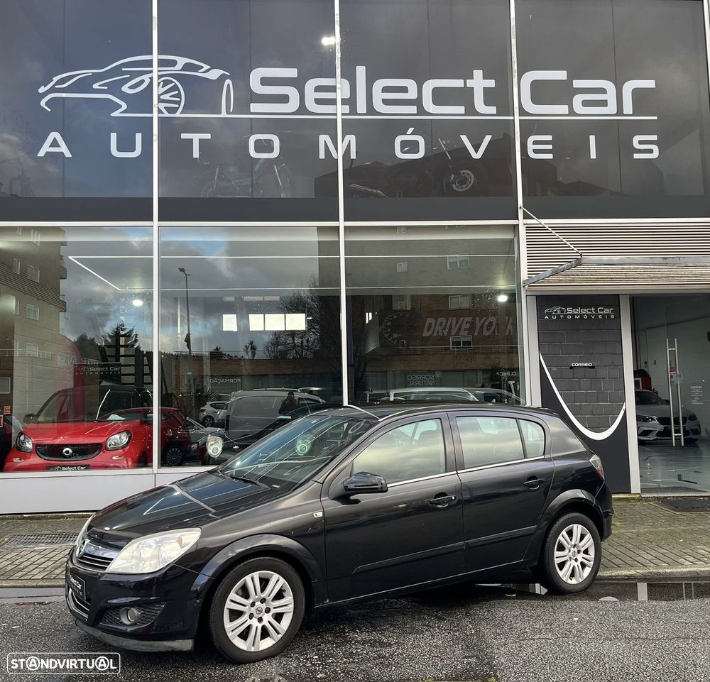 Opel Astra 1.7 CDTI Cosmo - 1