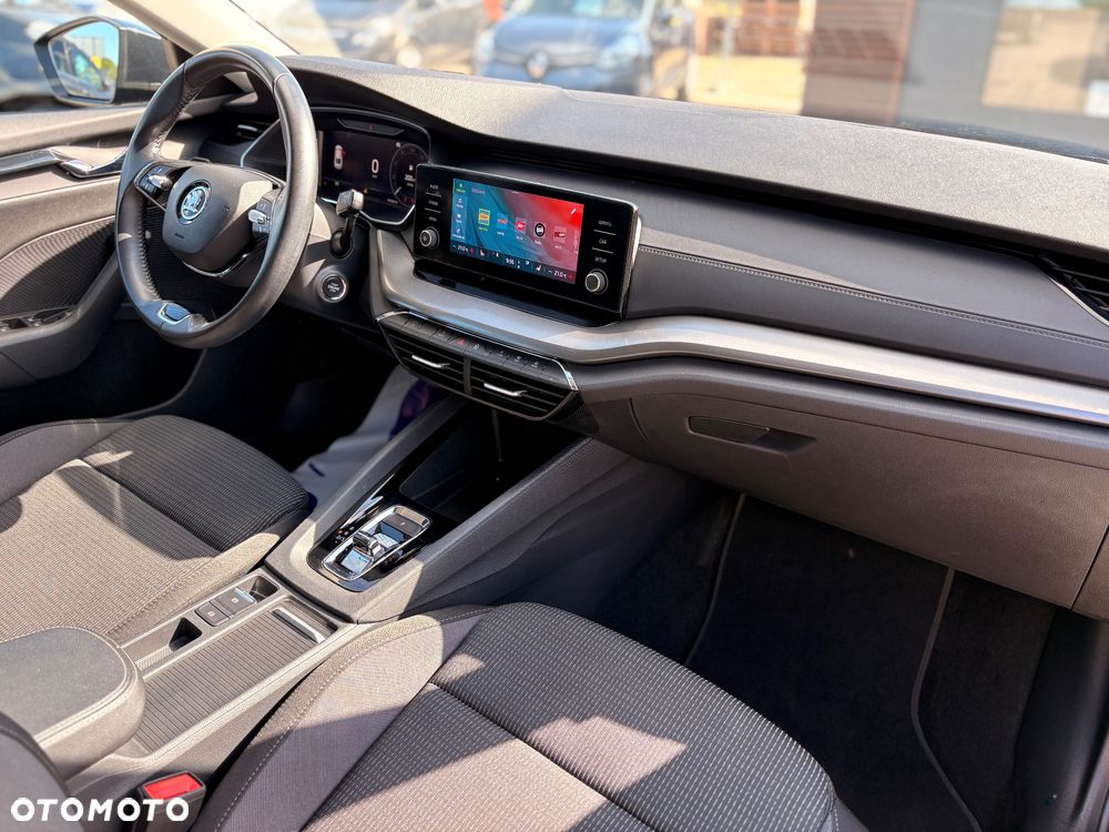 Skoda Octavia 2.0 TDI SCR Style DSG - 23