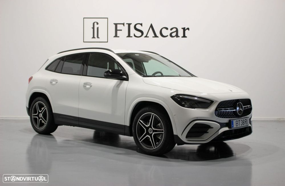 Mercedes-Benz GLA 180 d AMG Line - 2
