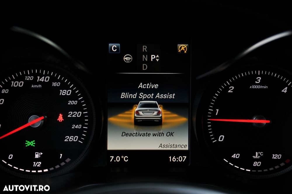 Mercedes-Benz C 220 (BlueTEC) d 7G-TRONIC Avantgarde - 30