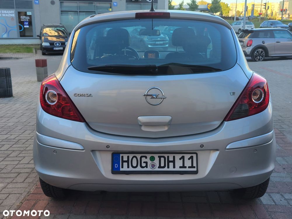 Opel Corsa 1.2 16V Enjoy EasyTronic - 9