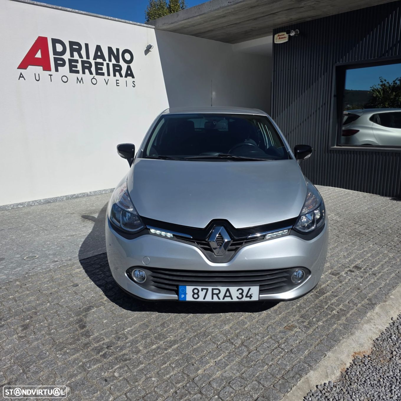 Renault Clio 1.5 dCi Limited - 9