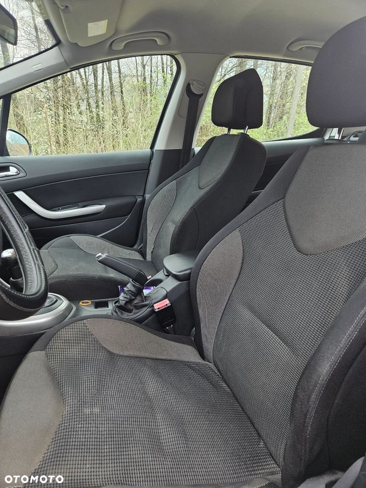 Peugeot 308 120 VTi Premium - 16