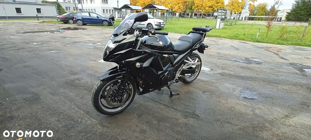 Suzuki GSX - 1