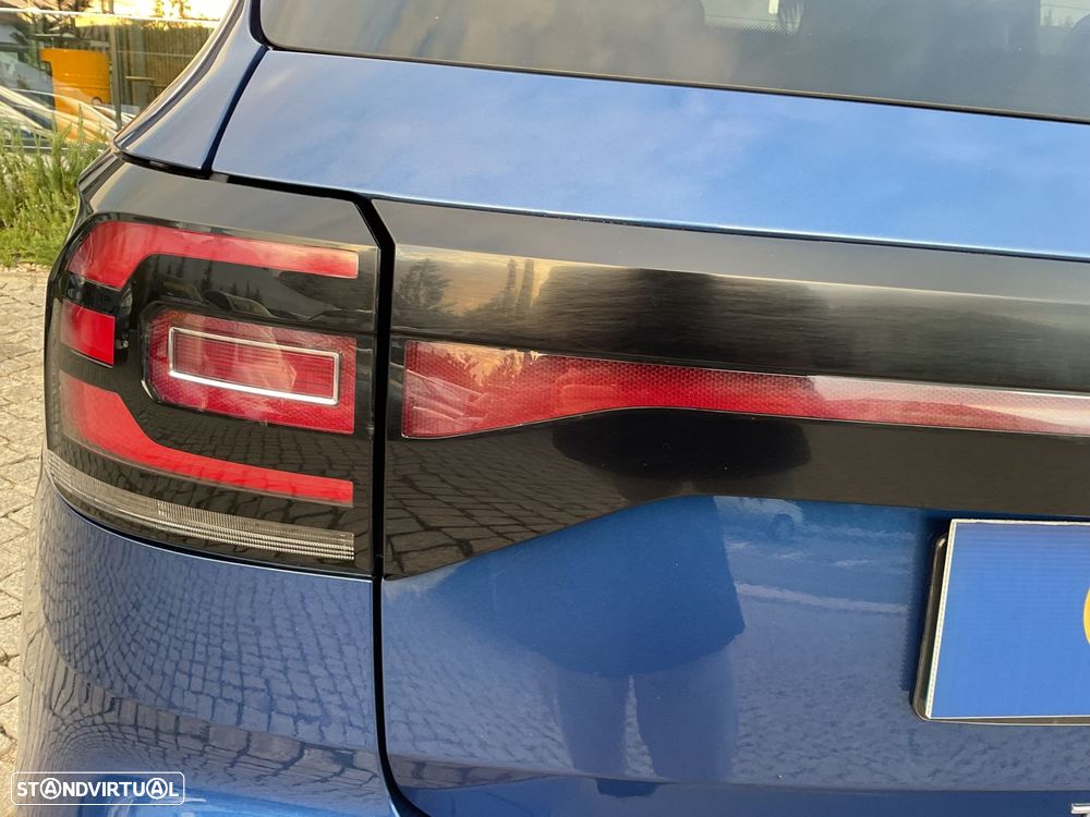 VW T-Cross 1.0 TSI - 16