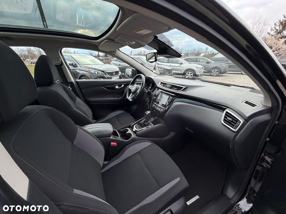 Nissan Qashqai 1.3 DIG-T DCT N-WAY - 25