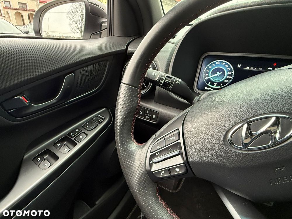 Hyundai Kona 1.0 T-GDI 48V-Hybrid N Line - 17