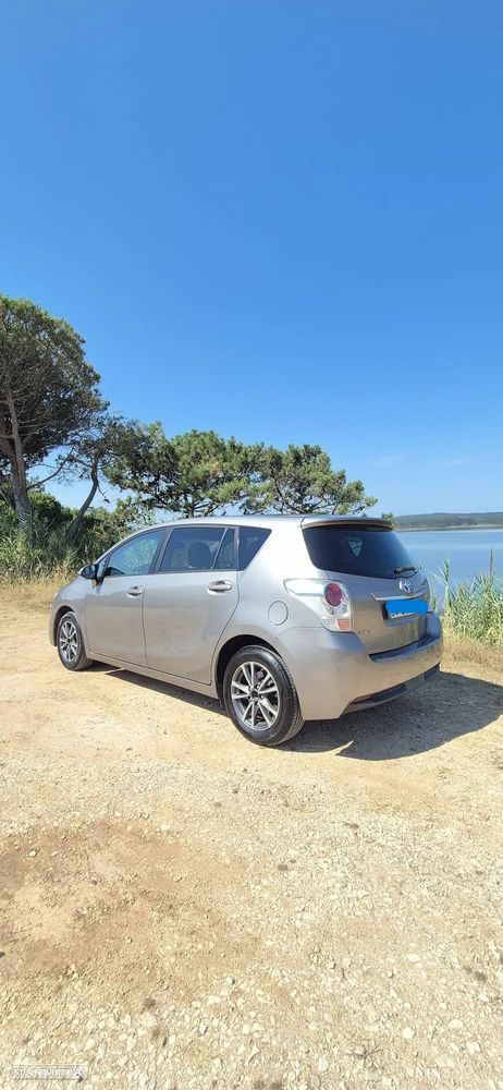 Toyota Verso 1.6 D-4D Comfort+GPS - 2