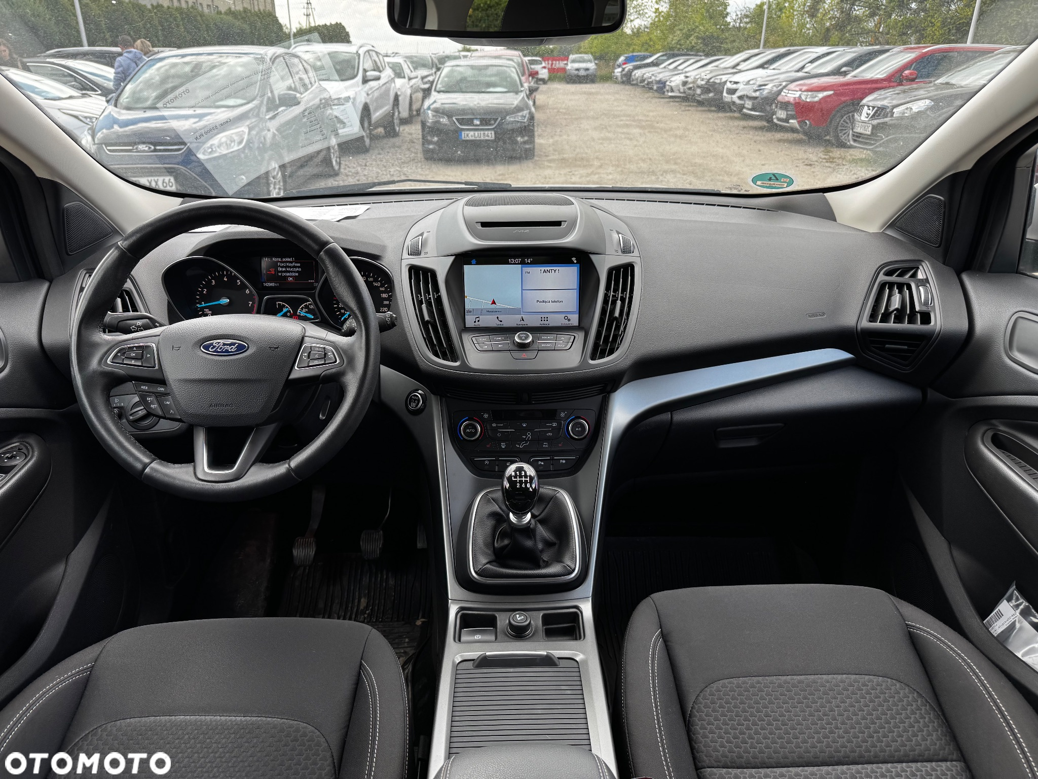 Ford Kuga 1.5 EcoBoost 2x4 Cool & Connect - 26