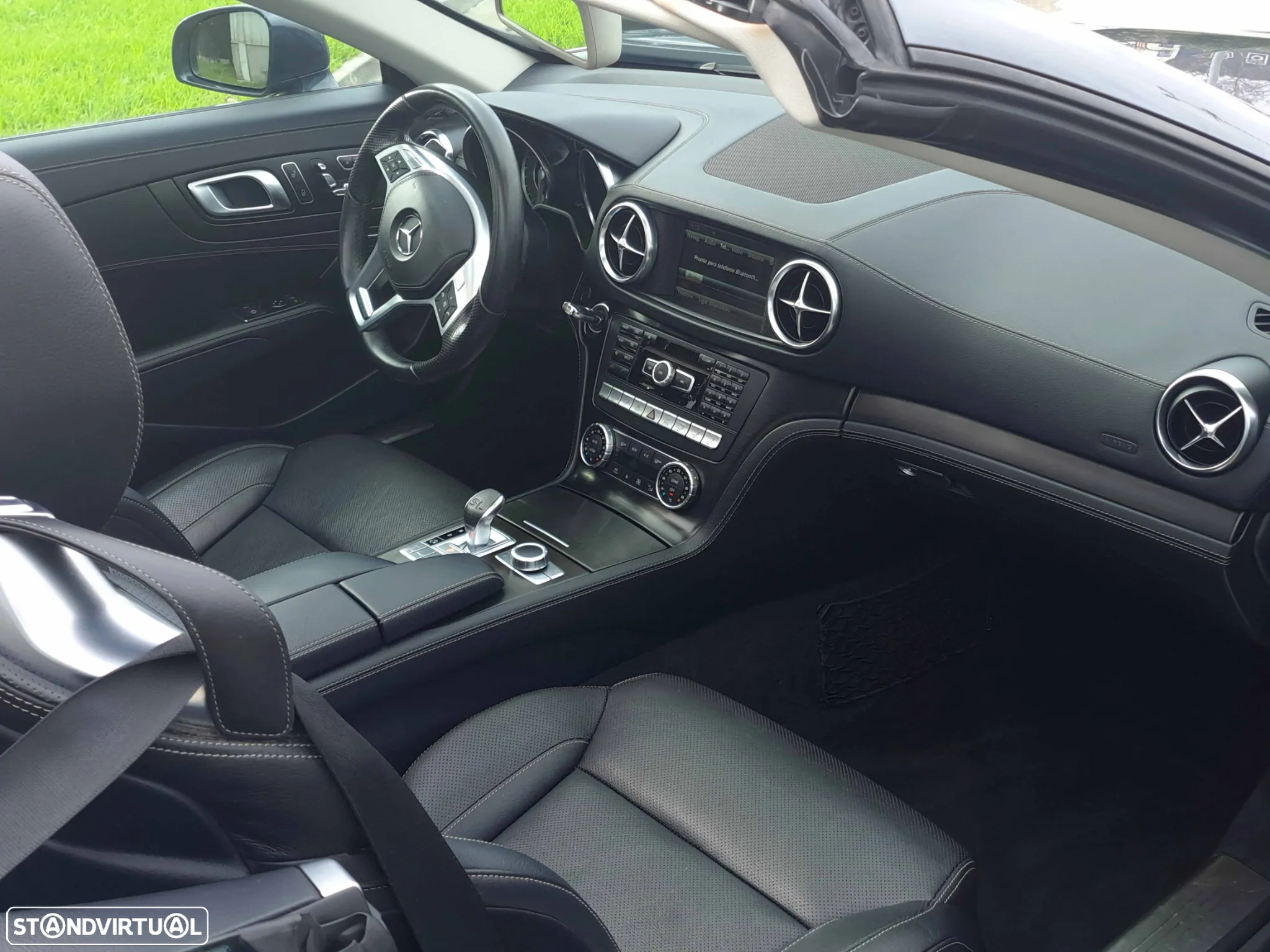 Mercedes-Benz SL 350 Standard - 29