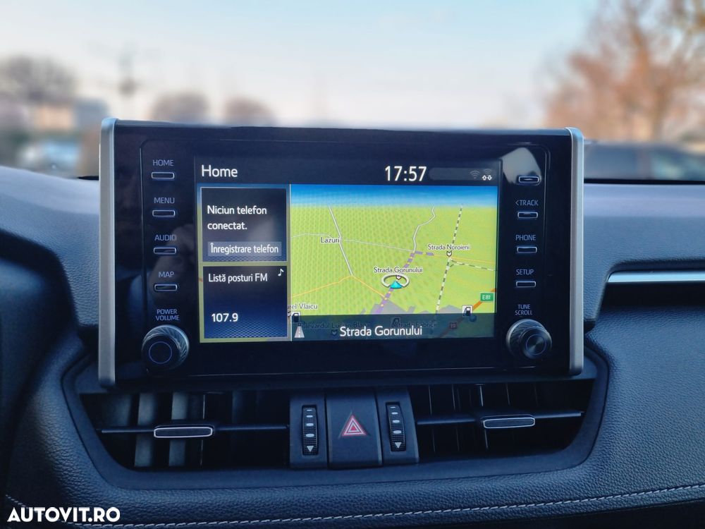 Toyota RAV4 - 26