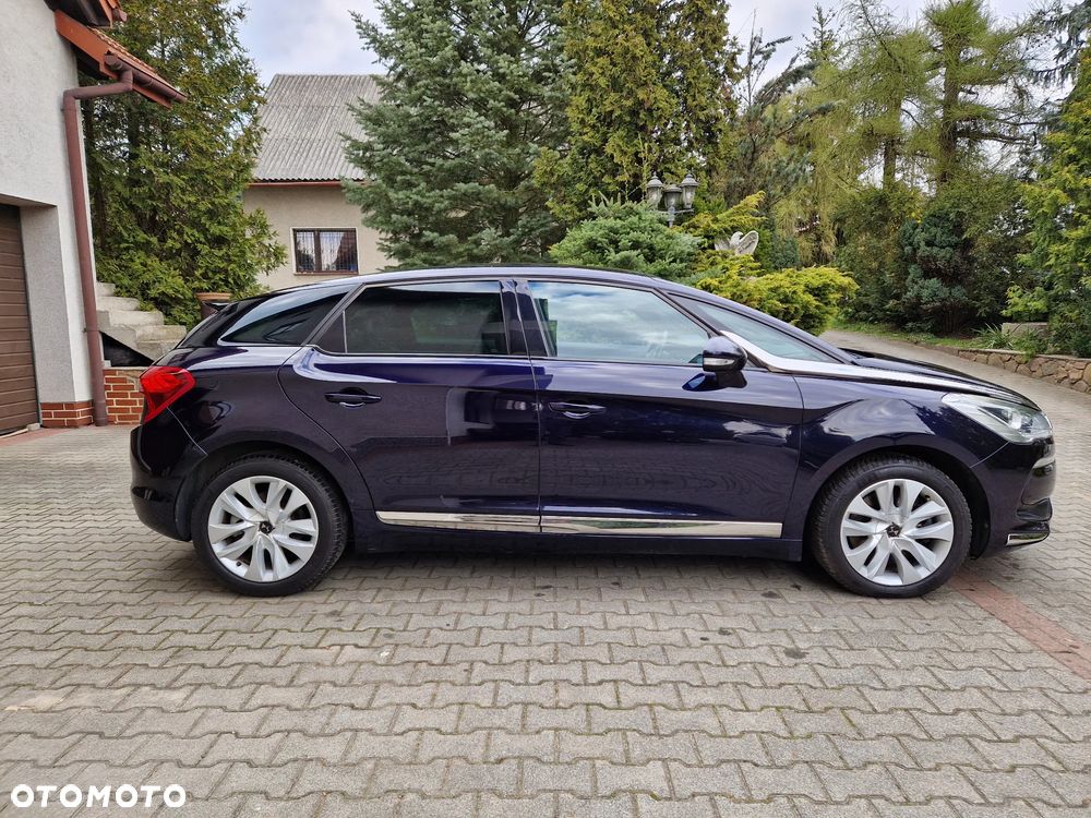 DS Automobiles DS 5 - 12