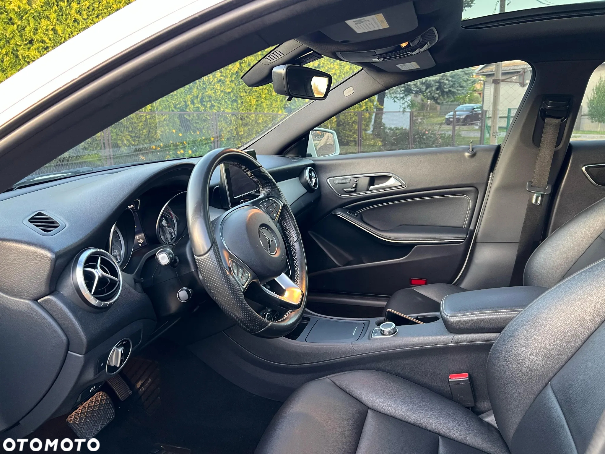 Mercedes-Benz CLA 250 7G-DCT AMG Line - 17