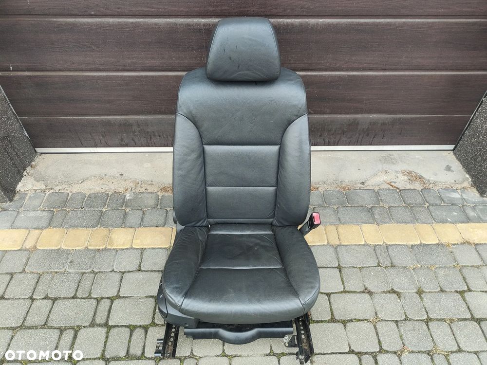 BMW E60 E61 Fotel prawy pasażera Skórzany Grzany Czarny - 2