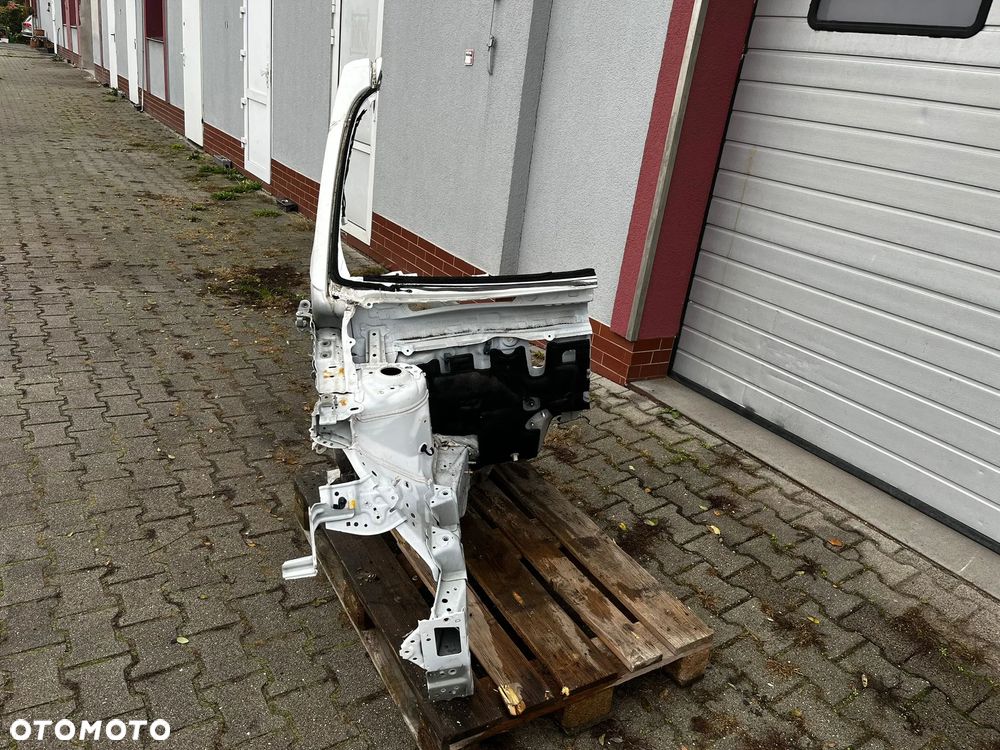 TOYOTA YARIS IV CWIARTKA PRZÓD PRAWA PODŁÓZNICA SŁUPEK PRAWY FARTUCH - 3