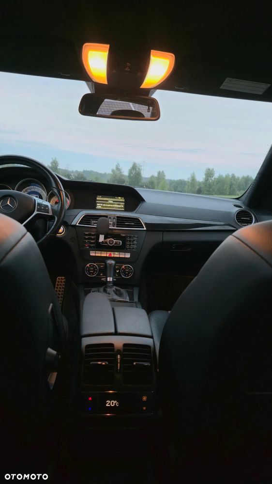 Mercedes-Benz Klasa C 250 CDI 4Matic 7G-TRONIC Avantgarde Edition - 8